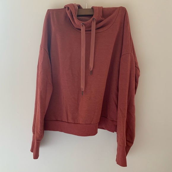 Matching pink sweat set from 90 degrees - Picture 2 of 3